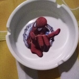 New! SpiderMan White Glass Ashtray